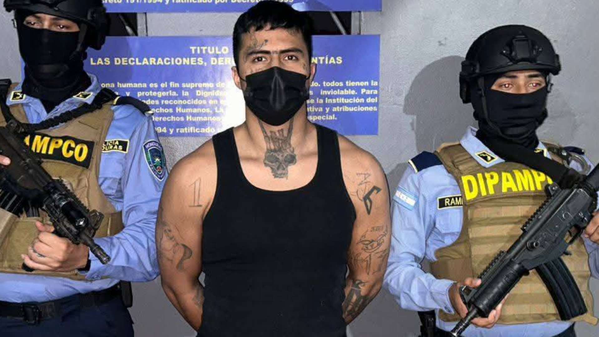 Presunto pandillero "guapo" causa revuelo en redes en Honduras