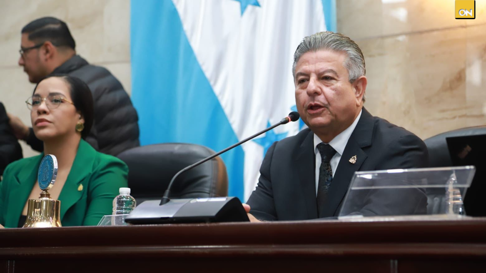 A criterio de expertos, Libre dio legalidad a la Junta Directiva Provisional con la participación de Tomás Vaquero