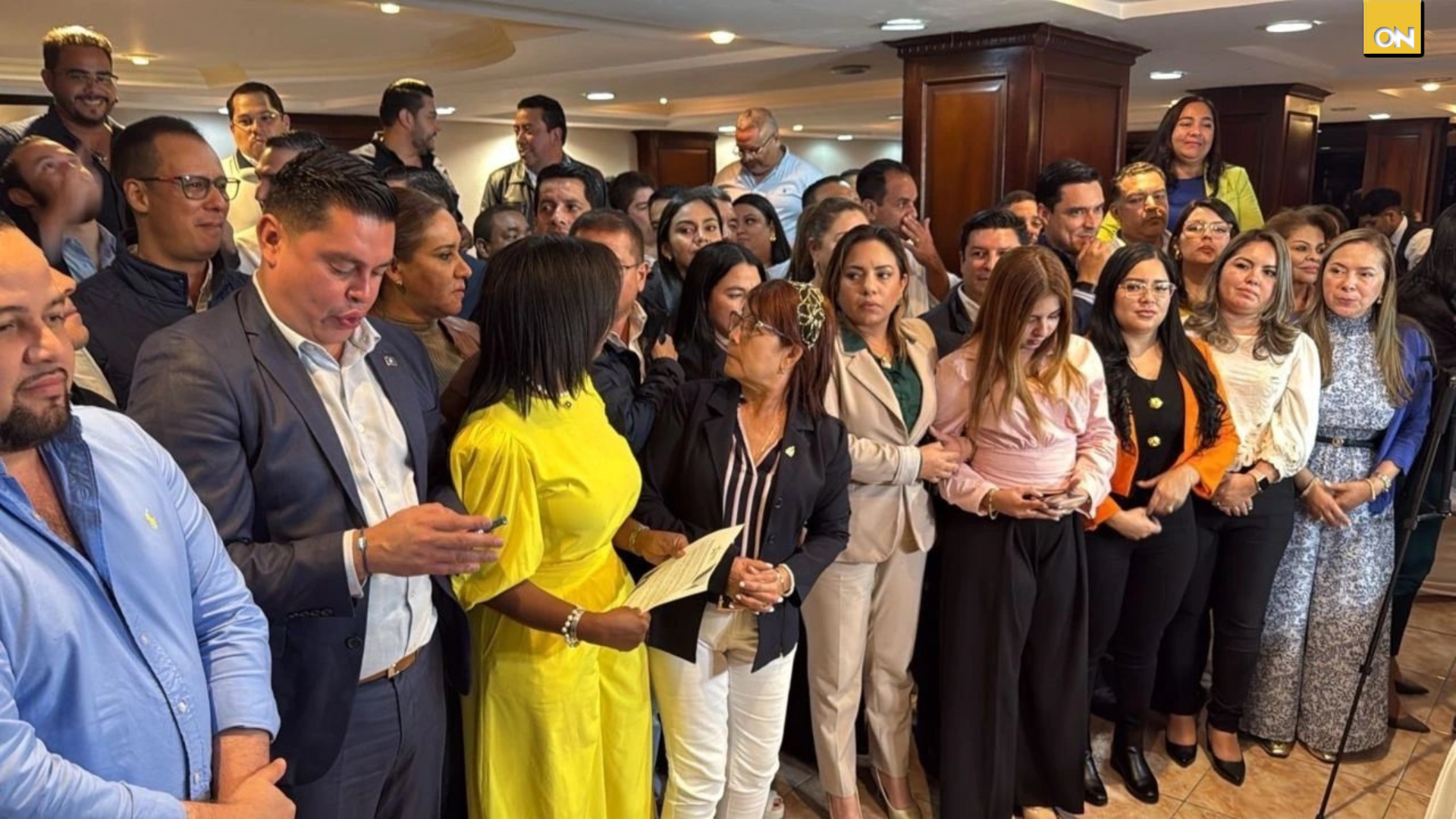 Partido Nacional revela integrantes de comisión especial para diálogos legislativos