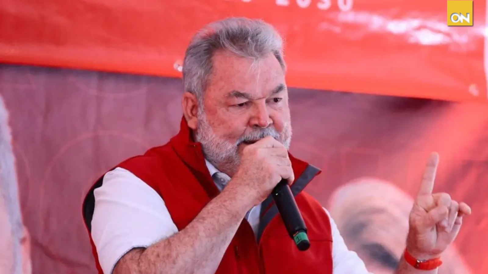 Juramentación Roberto Contreras