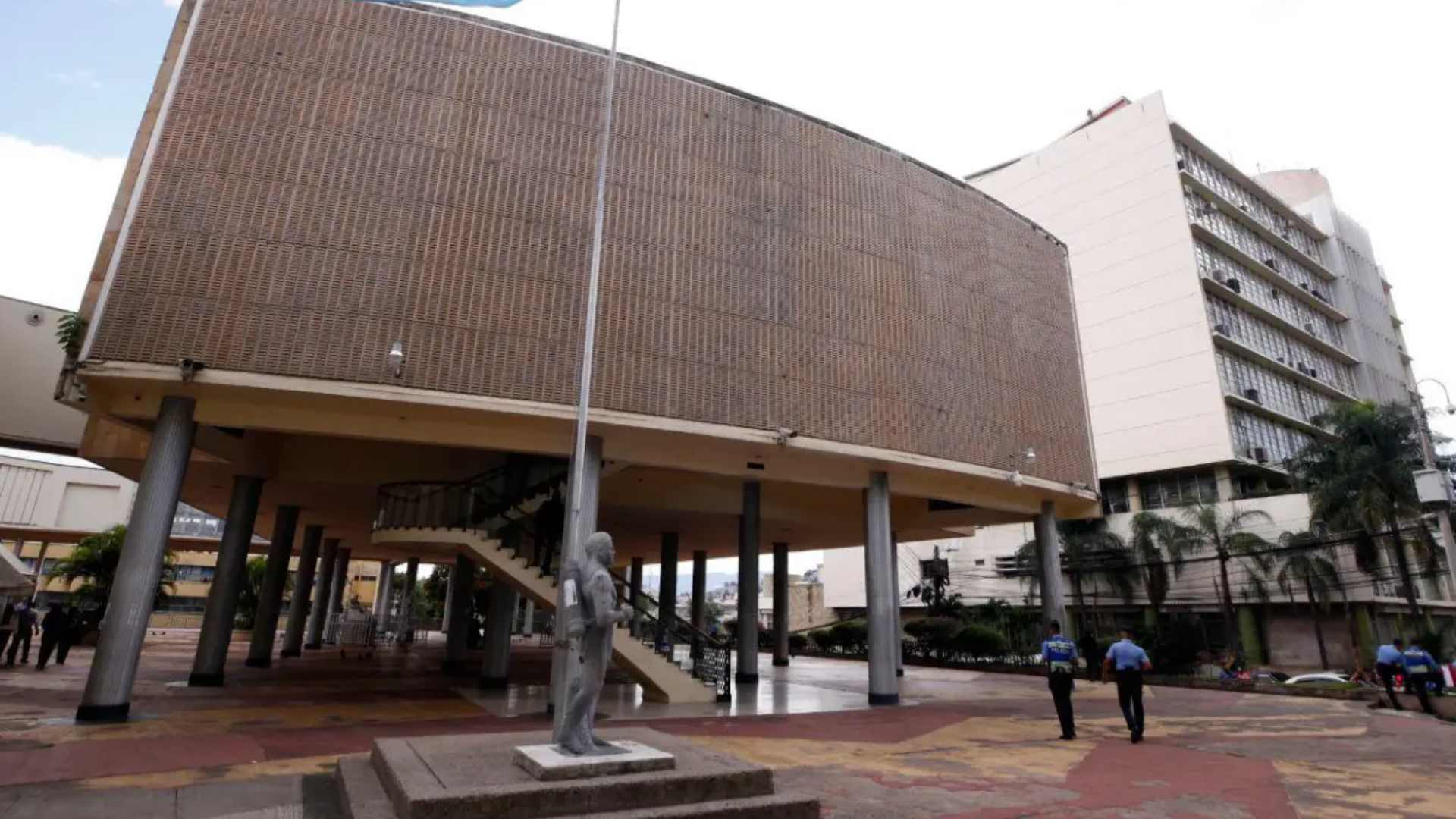 Estas calles estarán cerradas este martes por la toma de posesión de Nasry Asfura