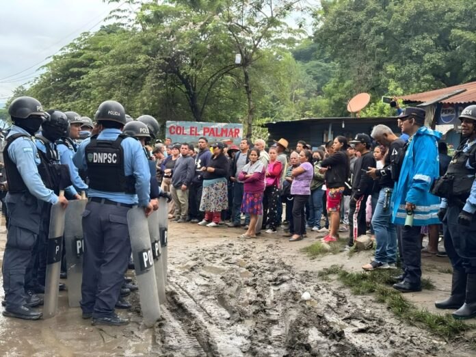 Desalojo en El Palmar: comunidad pide diálogo y respeto a dictámenes estatales