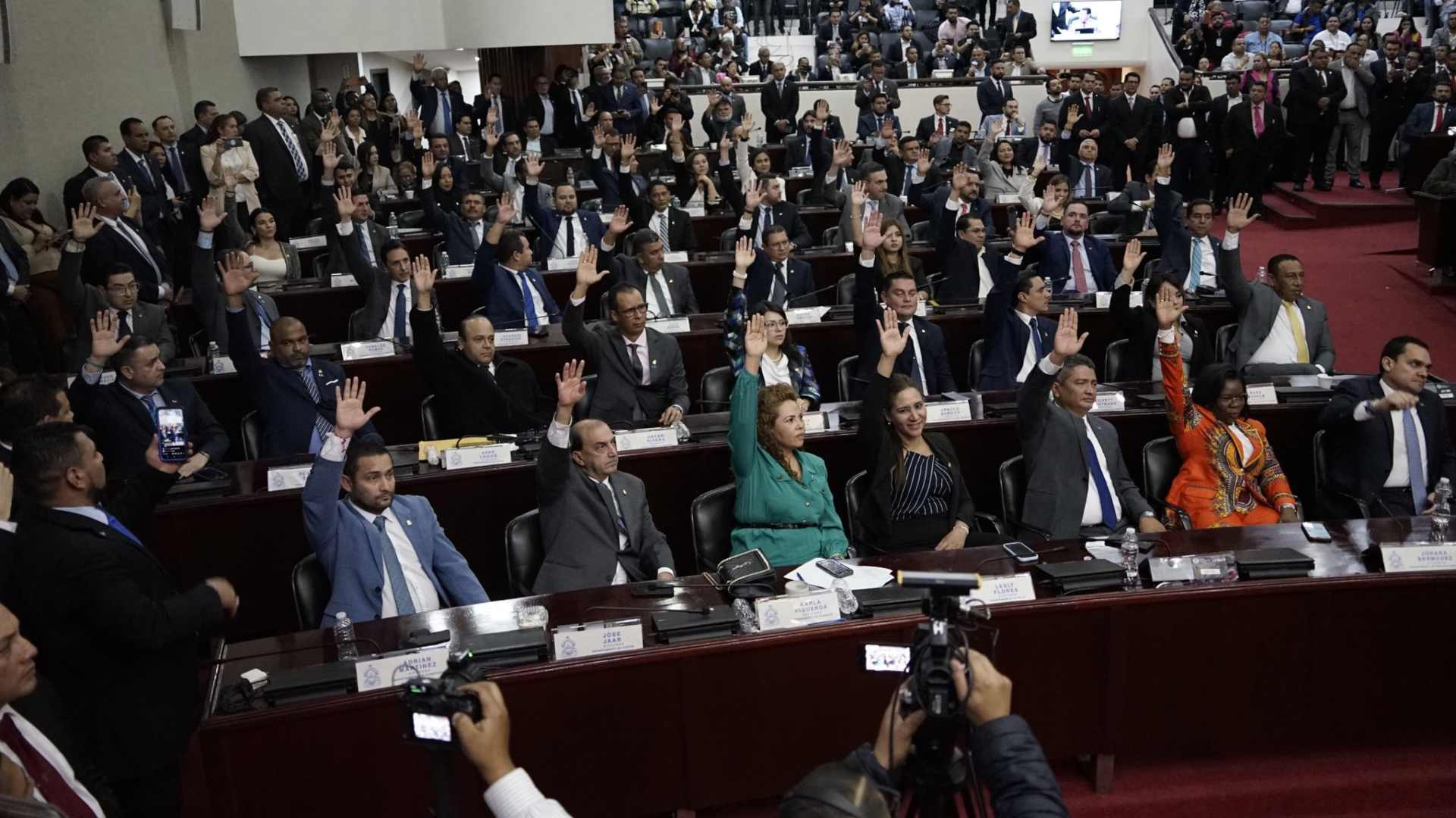Minuto a minuto: Congreso Nacional instala su Junta Directiva en propiedad