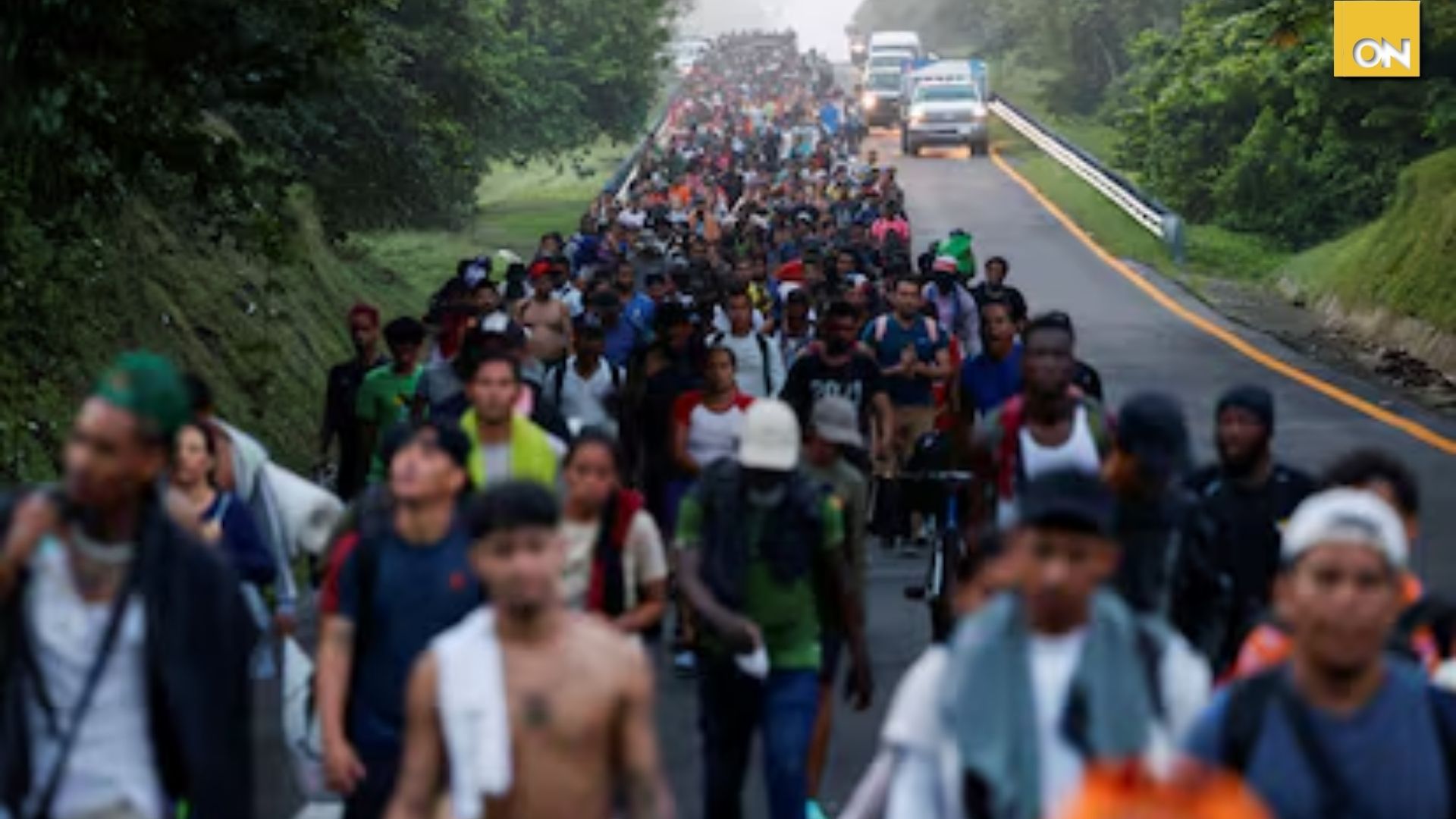EE.UU. tuvo más salidas que llegadas de migrantes en 2025, según un informe