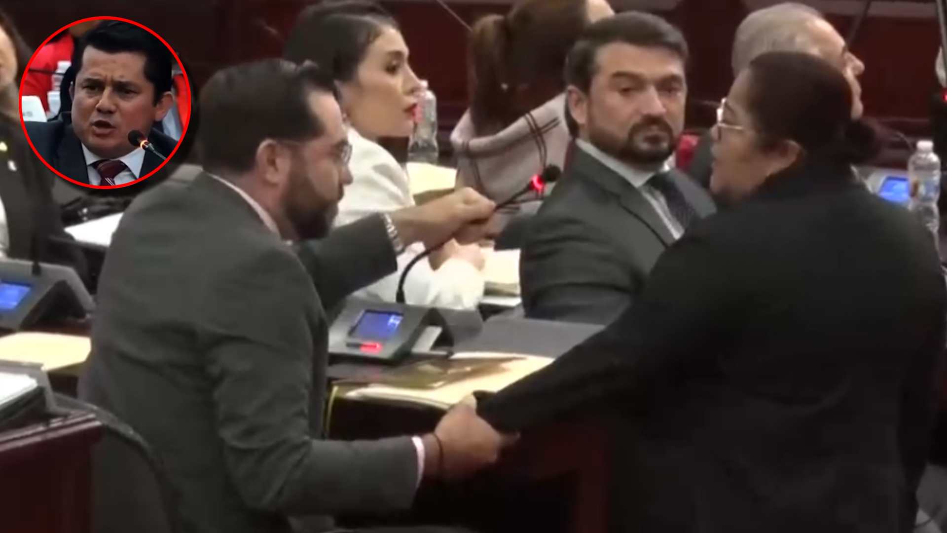 Jorge Cálix expone despidos de Libre y da la palabra a afectadas