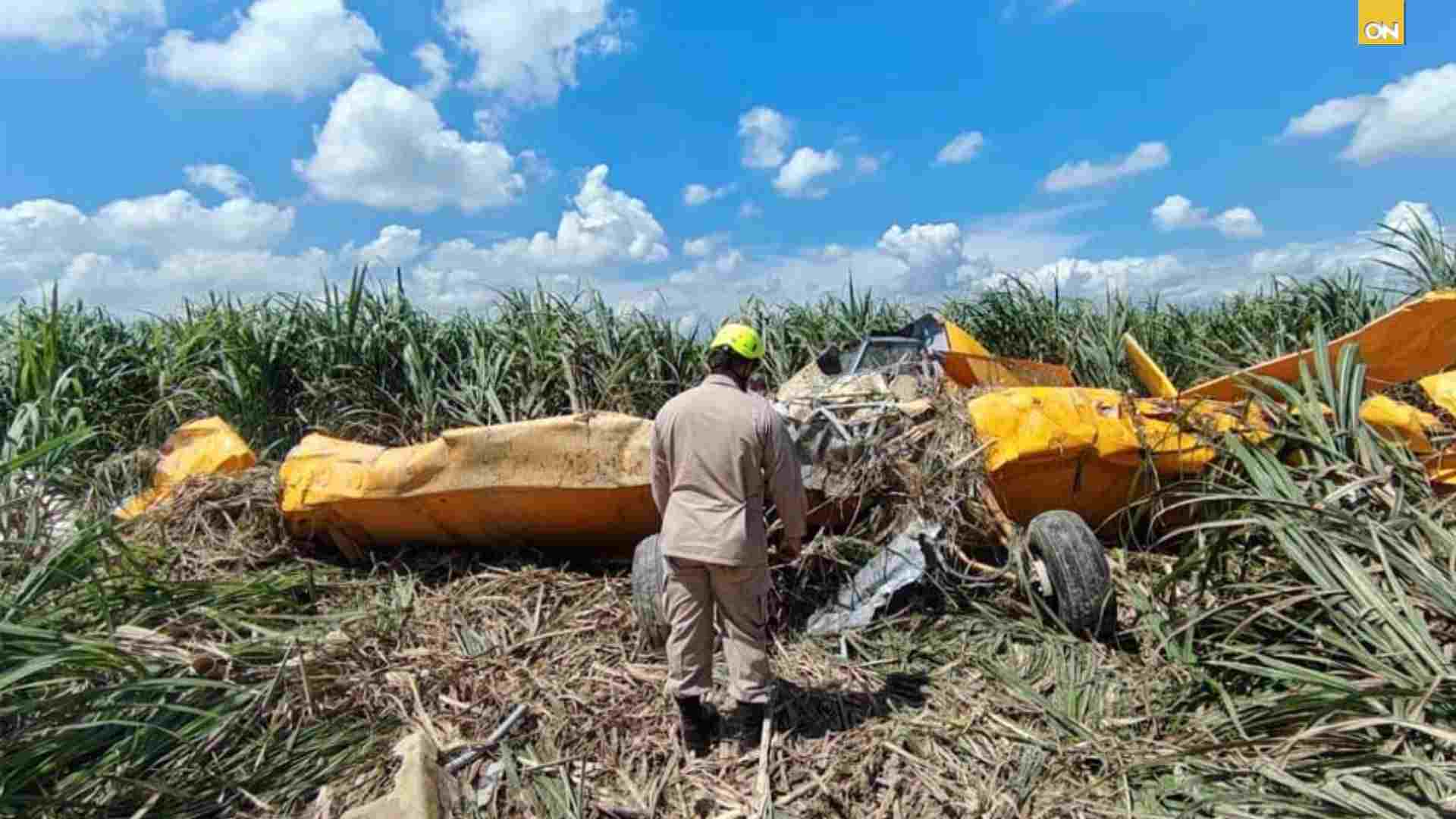 Una aeronave que se dedica a la fumigación agrícola se accidentó la mañana de este domingo en el sector Cruz de Valencia en La Lima, Cortés