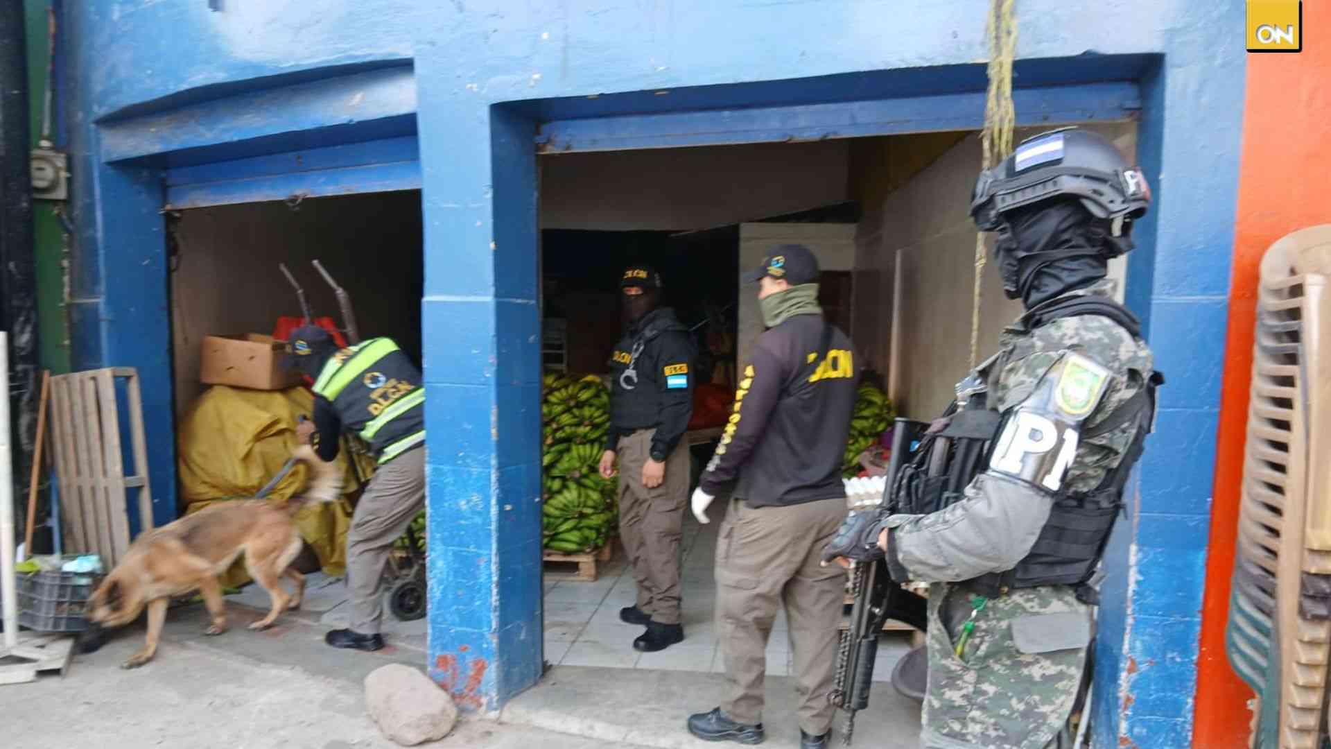 Autoridades realizan operativos simultáneos en mercados de Tegucigalpa contra el narcomenudeo
