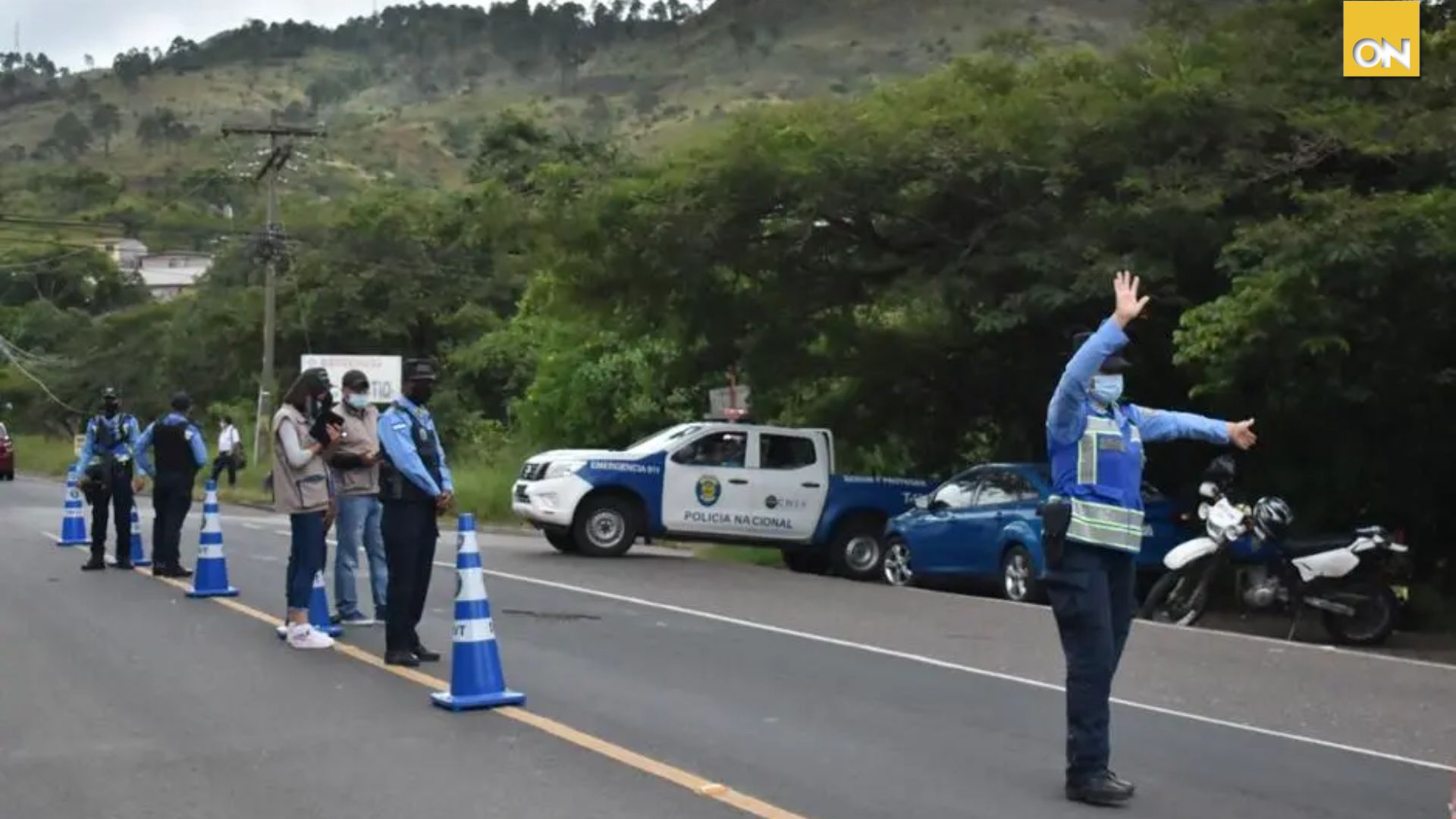 operativo de la Dirección Nacional de Vialidad y Transporte en Tegucigalpa