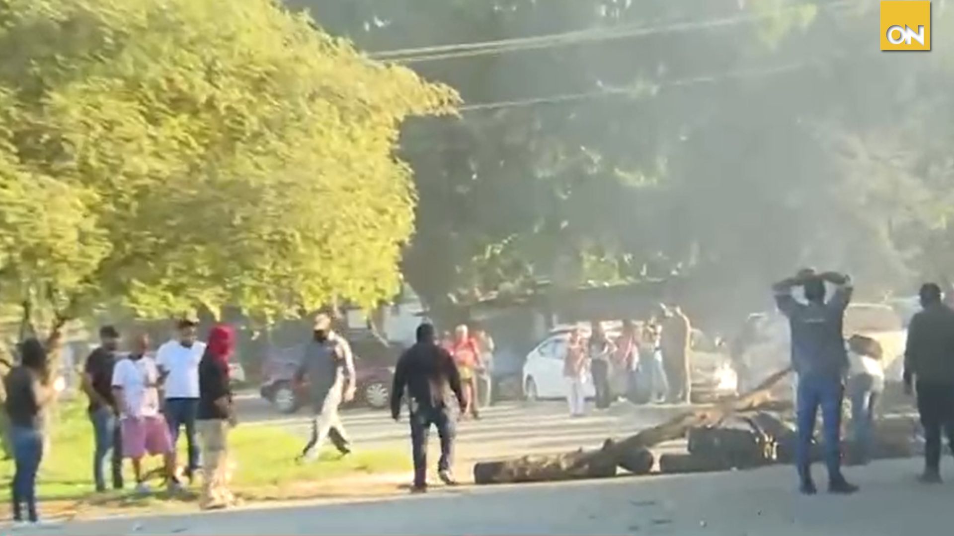 Empleados del PNRP intensifican protestas en varios puntos claves de Honduras