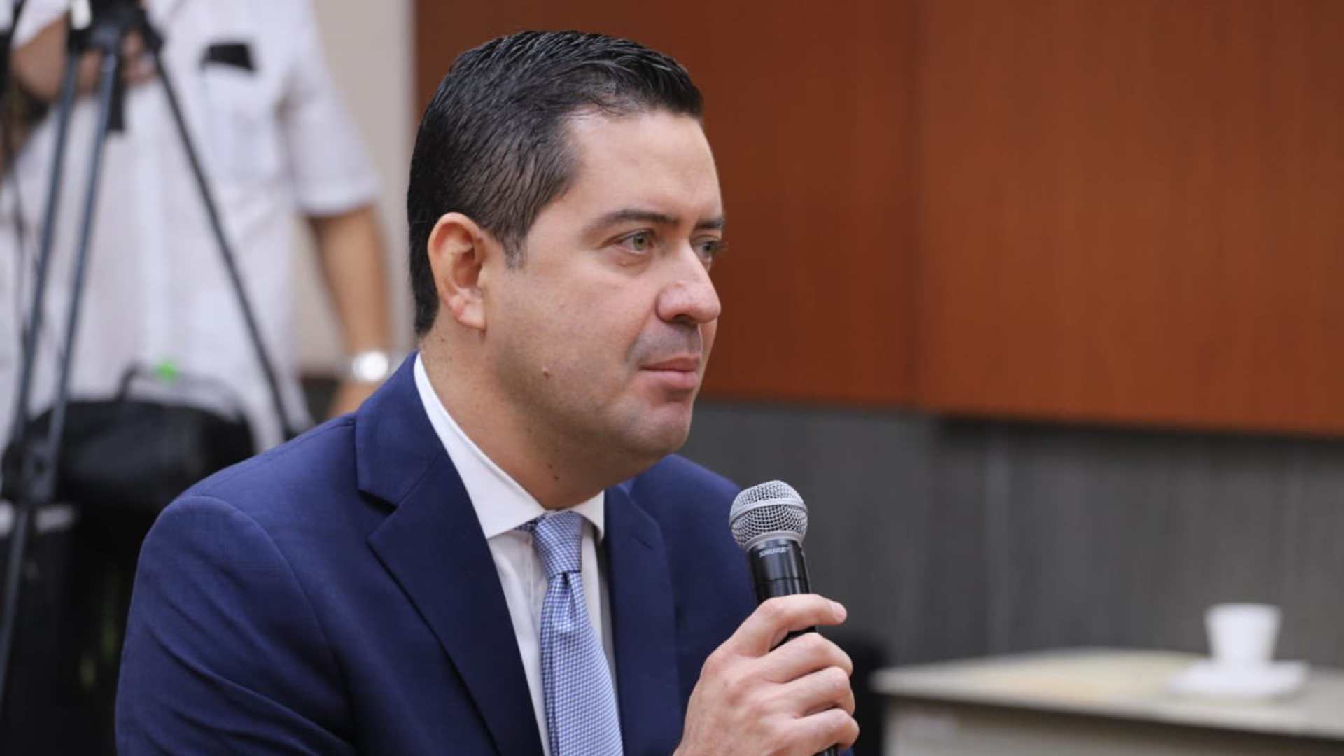 Finanzas asegura pago de salarios a empleados de instituciones que serán suprimidas