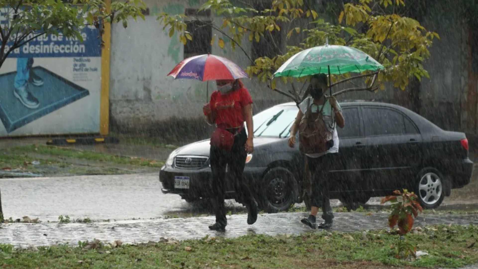 Descenso de temperaturas y lluvias afectarán varias regiones de Honduras este jueves