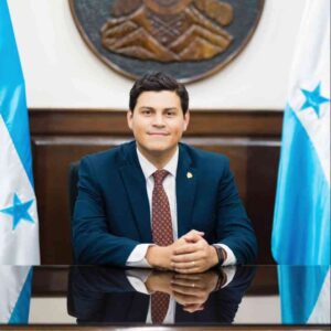 Marlon Ochoa afirma que JOH volverá a optar por la presidencia