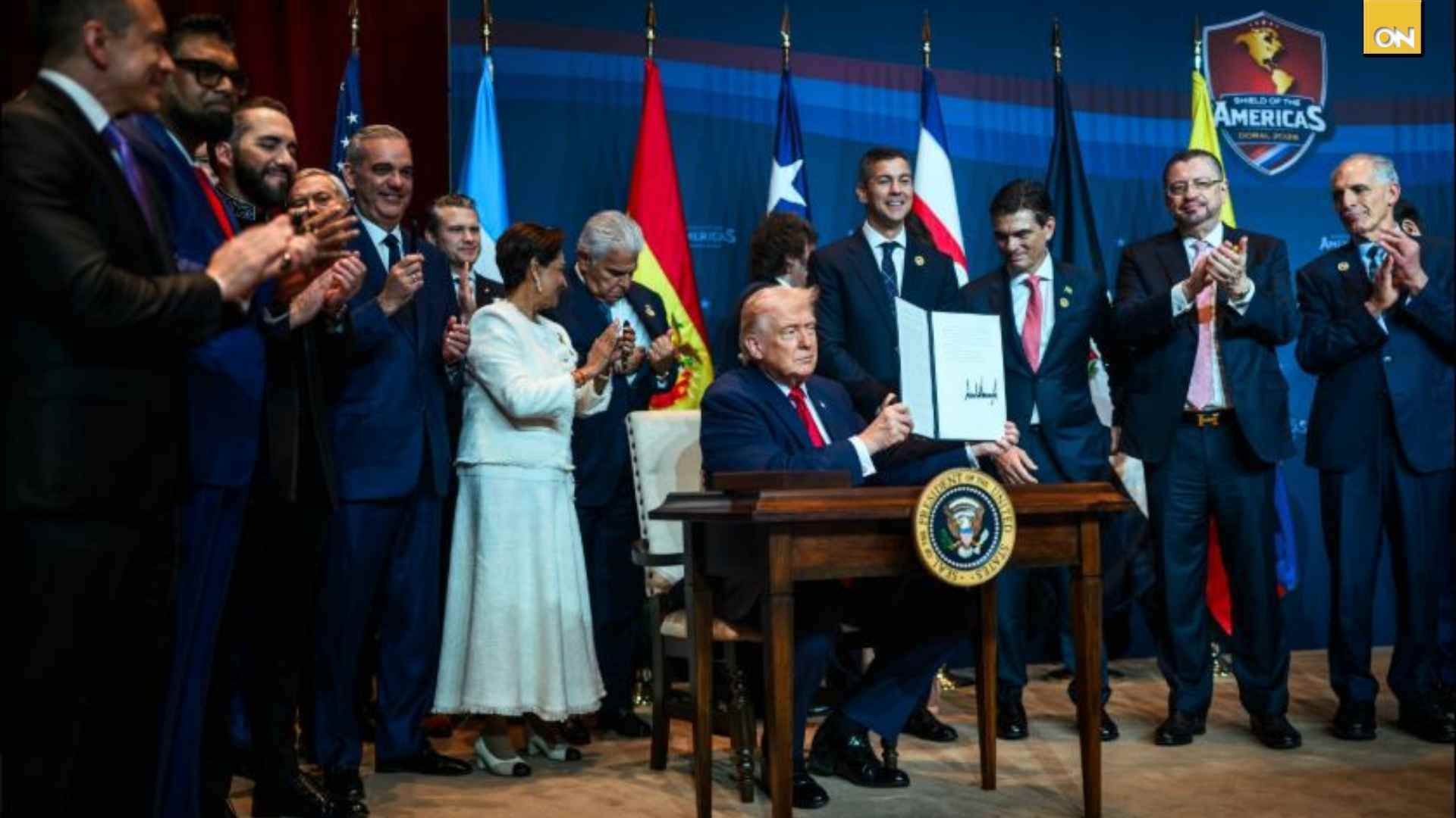 “No voy a aprender su mldito idioma” Trump en la Cumbre Escudo de las Américas y otros hechos curiosos
