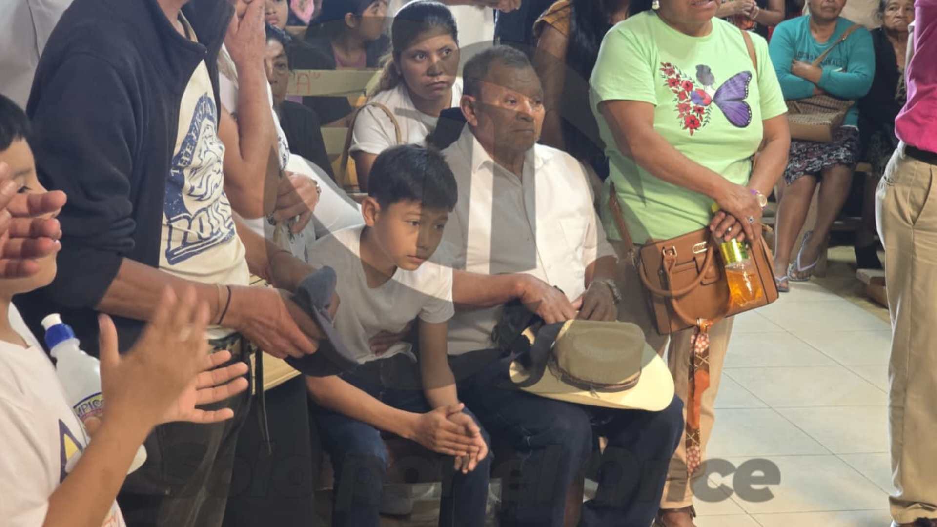 Kenneth Vásquez despide a su familia tras accidente en Potrerillos