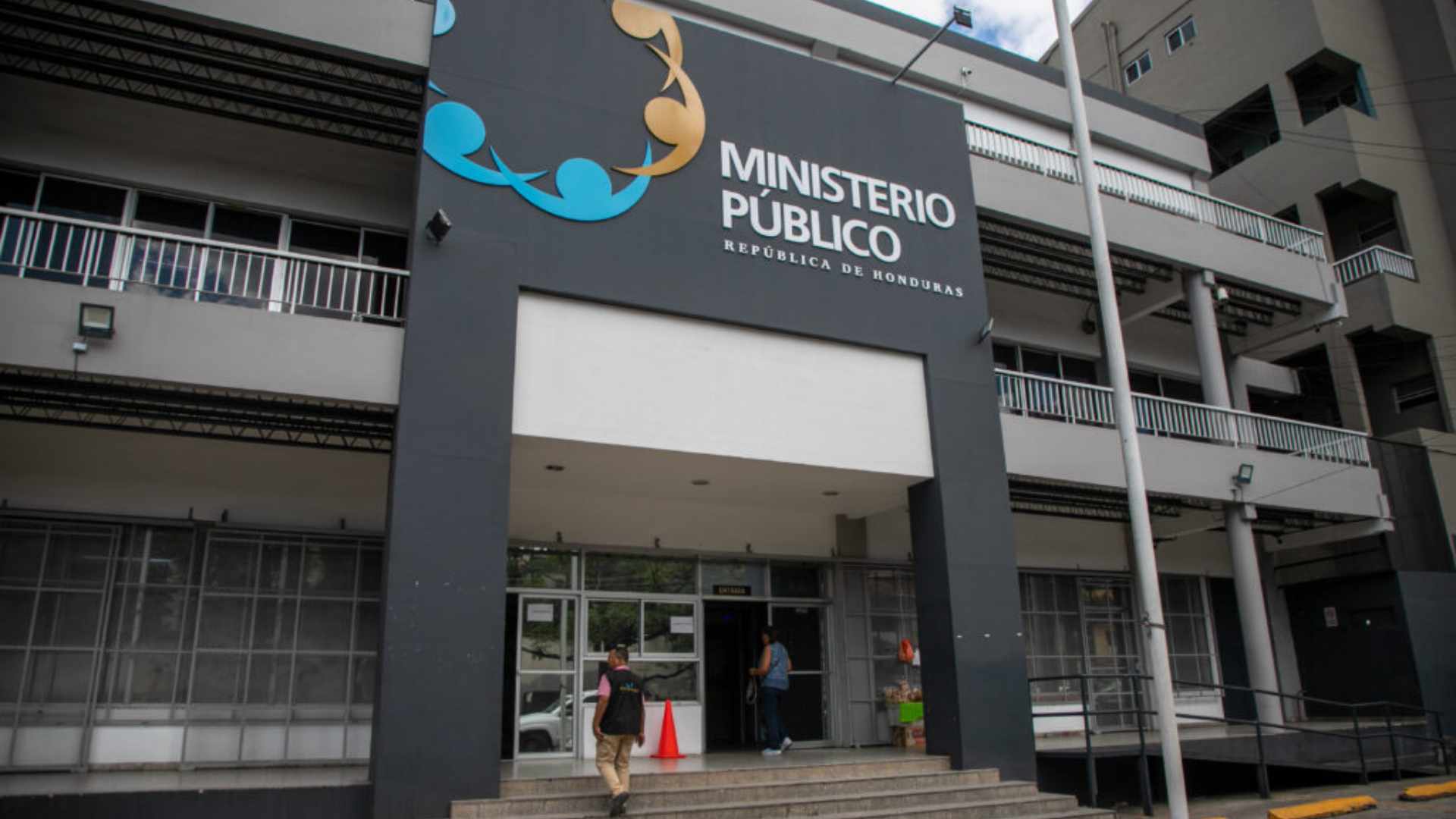 Primeros movimientos en el MP tras destitución de Johel Zelaya