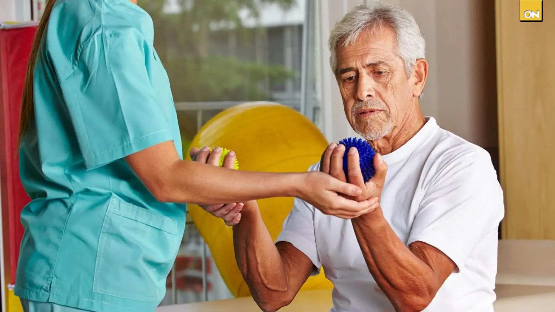 El Consultorio del Once: Dolor de cabeza repentino puede ser señal de alerta de un derrame cerebral