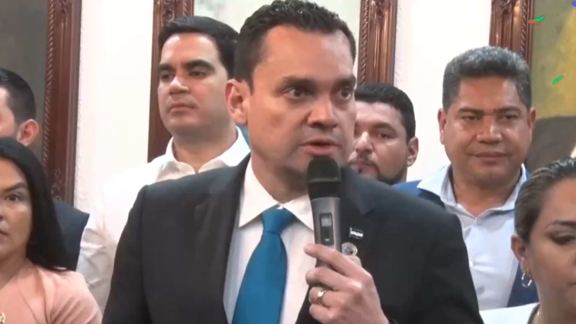 Tomás Zambrano anuncia sanción contra “diputados revoltosos”