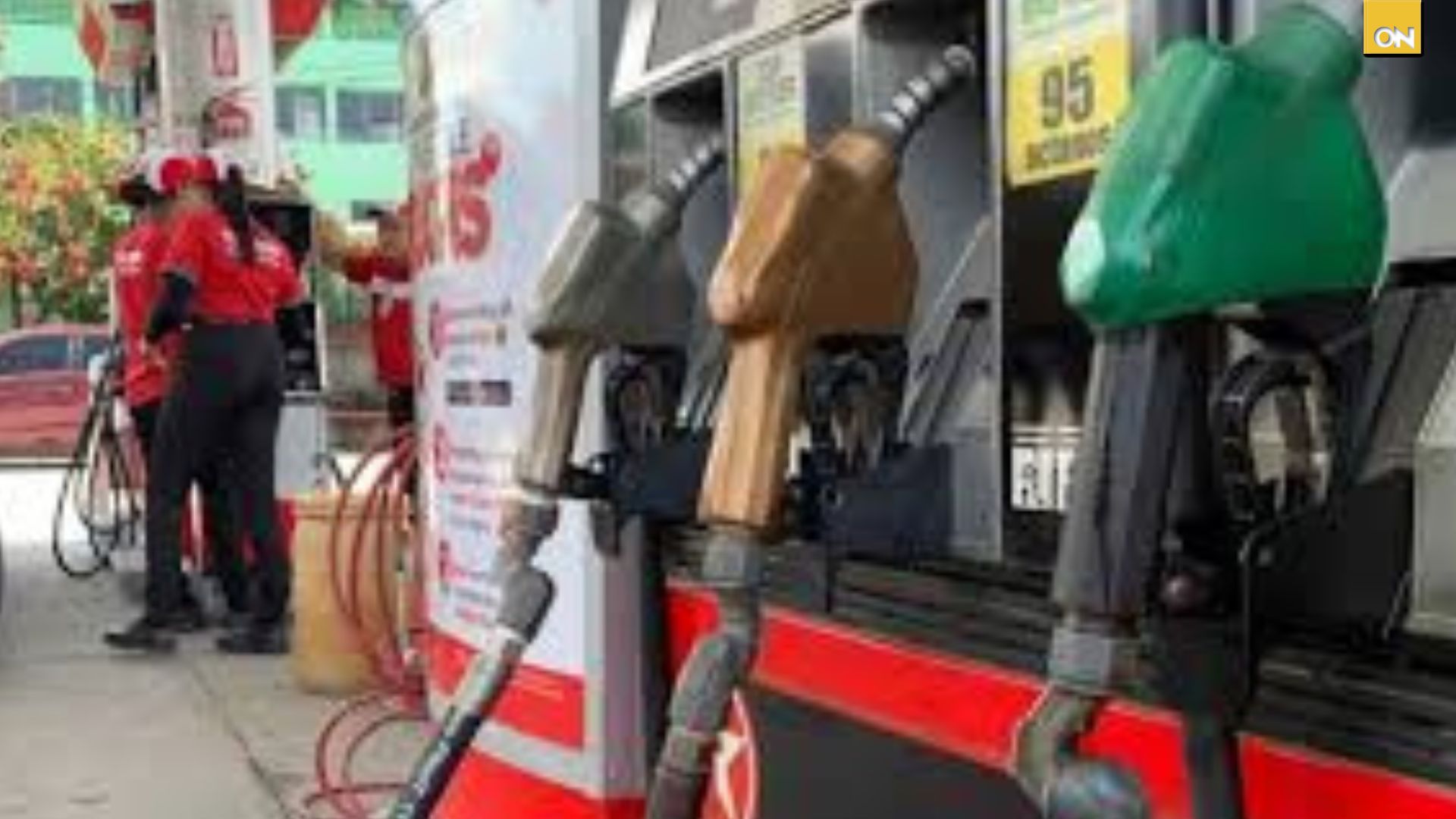 Canales: “Es probable una escasez de combustible si se prolonga la crisis”