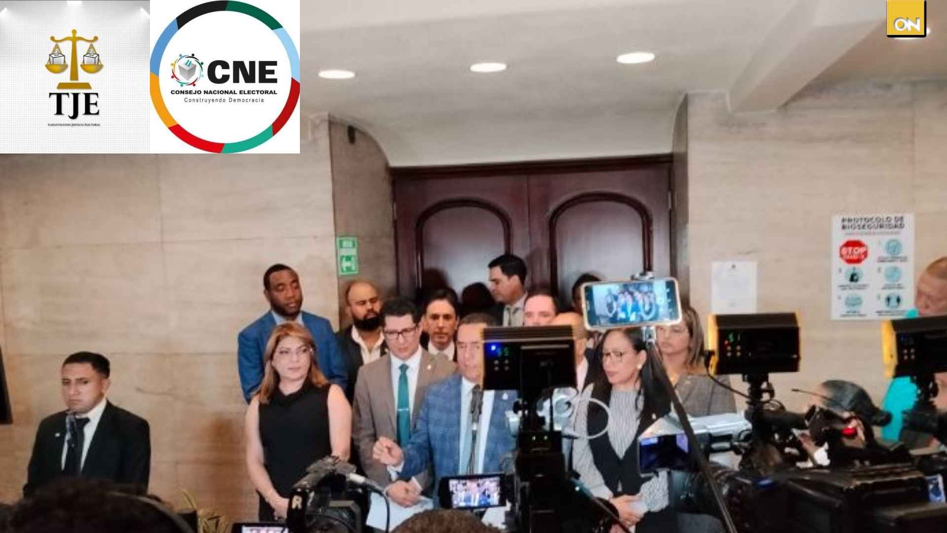 Lista completa de los 54 aspirantes al CNE y TJE presentada por la Comisión del Congreso Nacional de Honduras