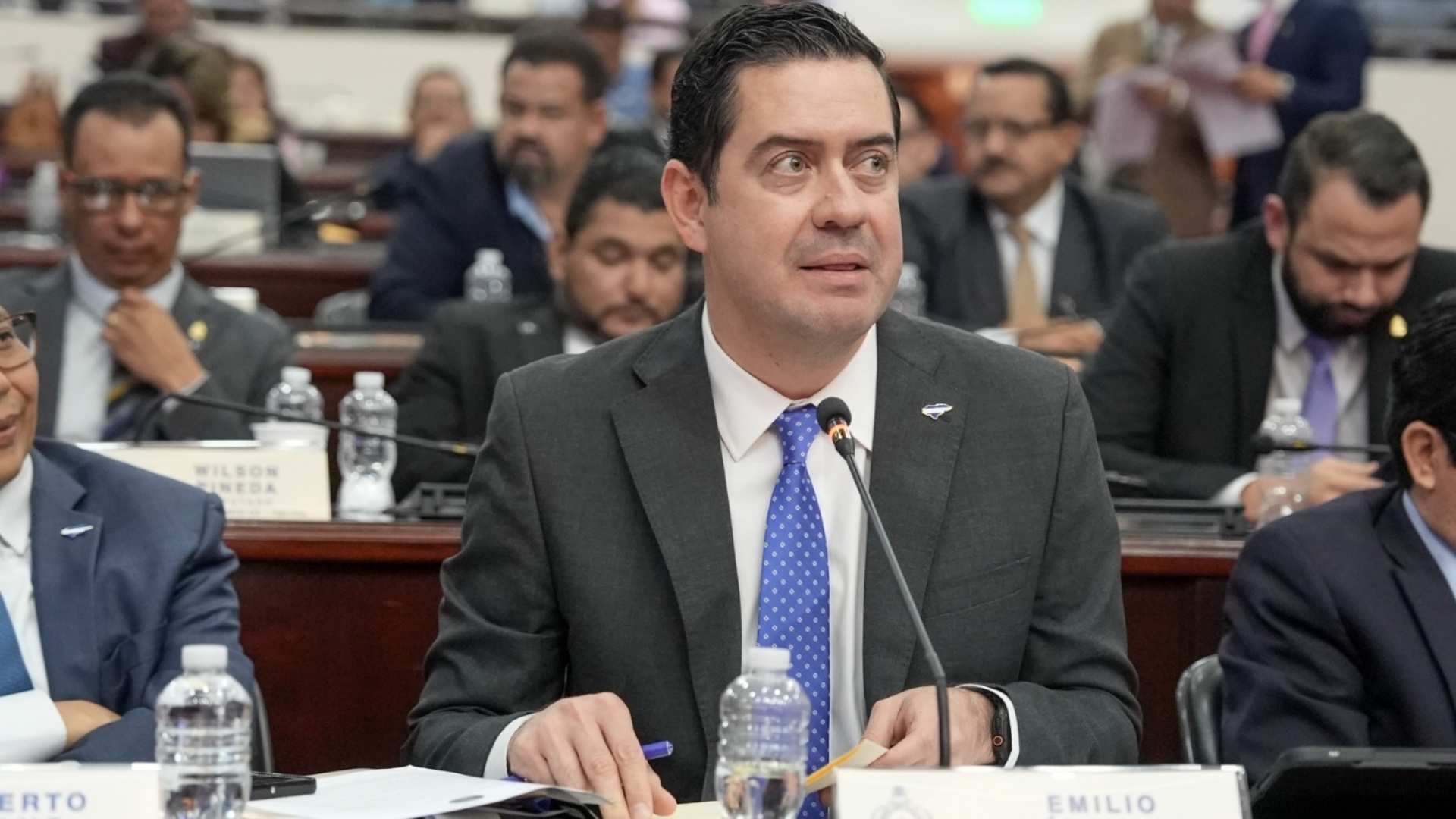 Ministro Emilio Hércules compara Presupuesto General de 2025 y el de 2026