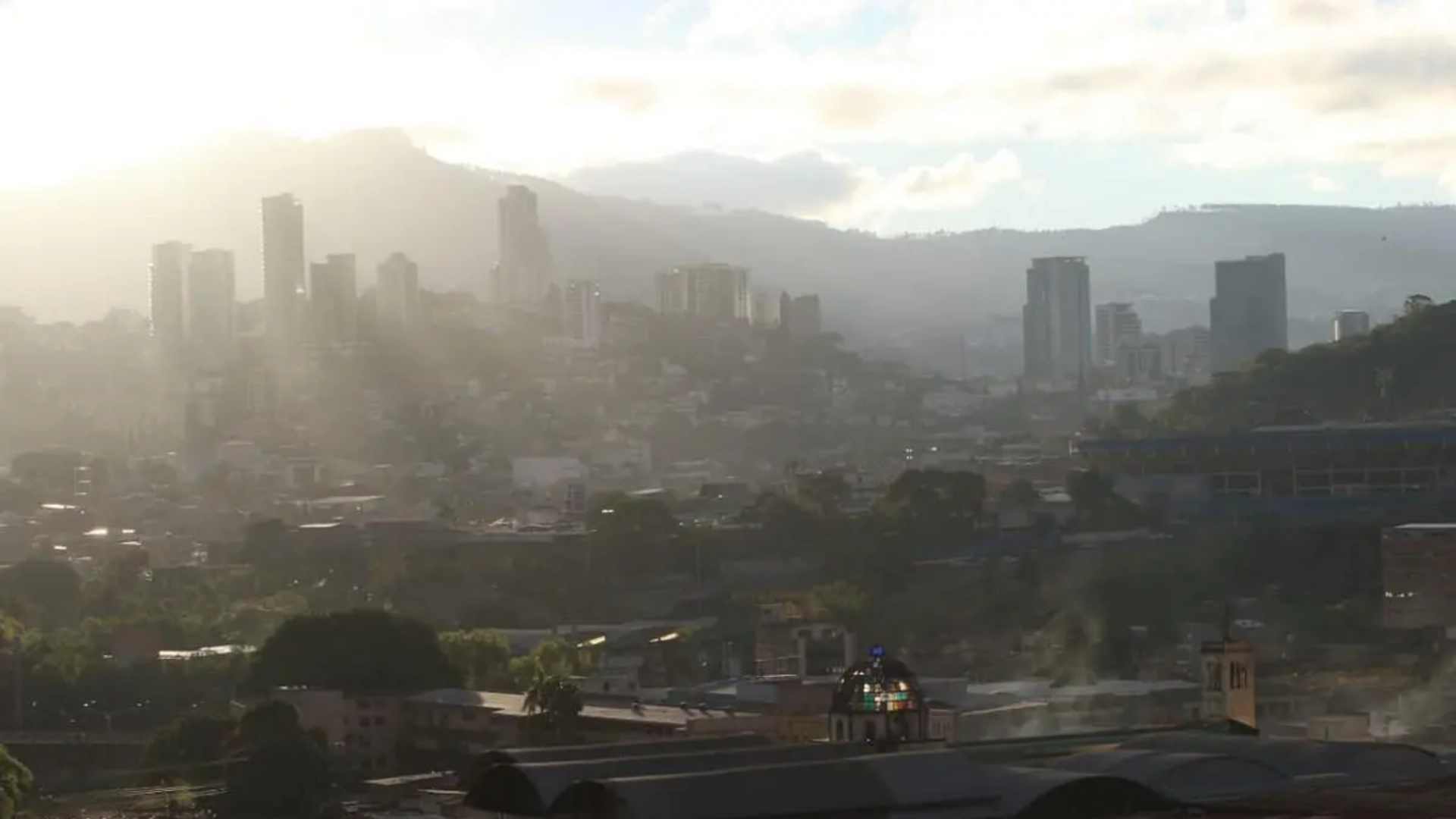 ¿Lluvias o sol? Así se presenta el clima para este jueves en Honduras