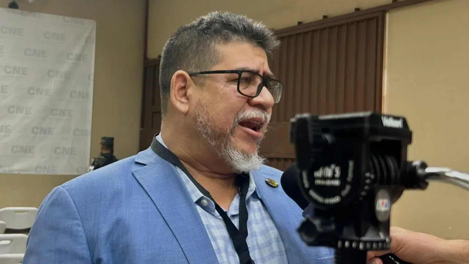 Comisión liquidadora denuncia millonarios contratos, gastos sin control y hasta sistema de espionaje en el gobierno anterior