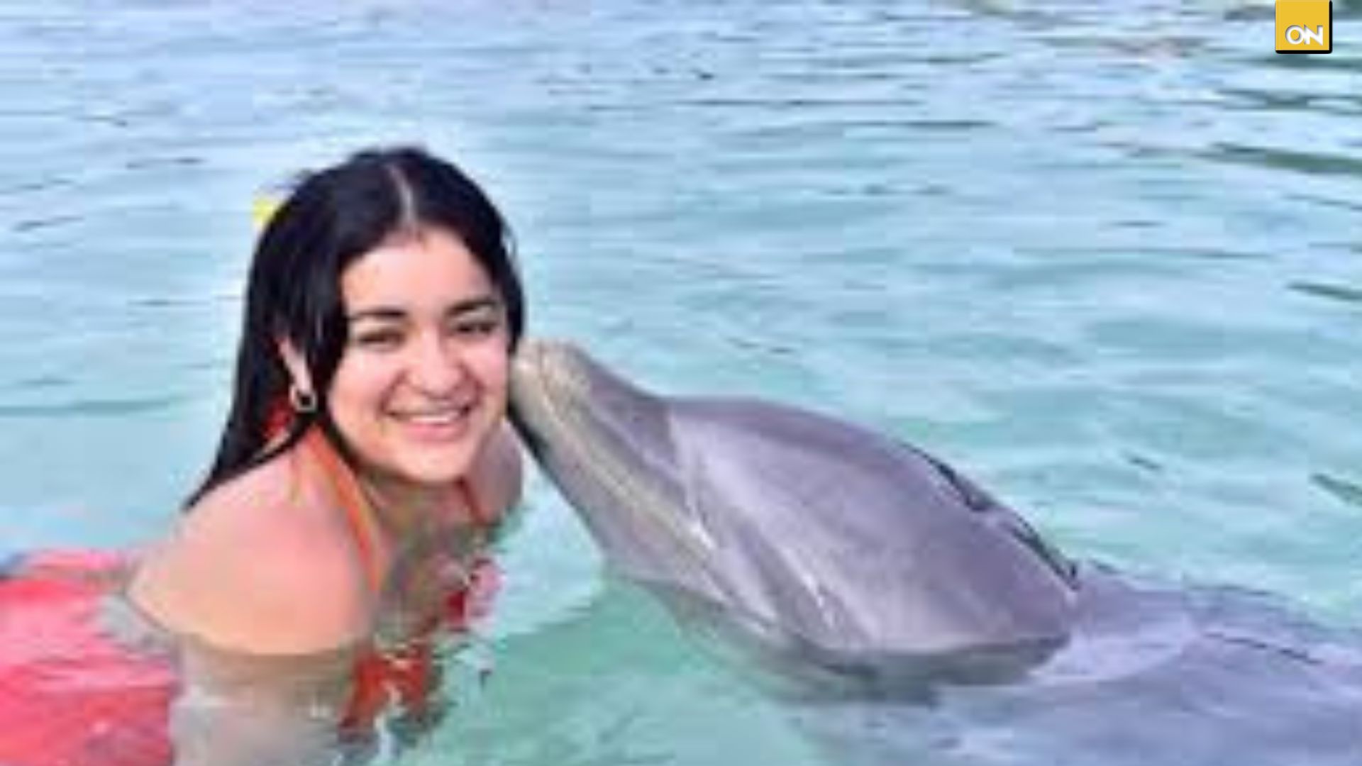 Jeny Claros confiesa que regresó destartalada de las Honduras de allá