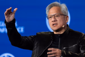 El crecimiento de Nvidia en inteligencia artificial impulsa la fortuna de su cofundador, uno de los mayores ganadores del mes