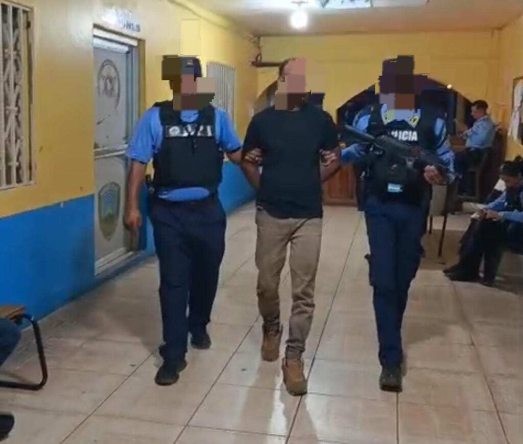 Capturan a conductor de Taxi VIP por presunta agresión en Tegucigalpa