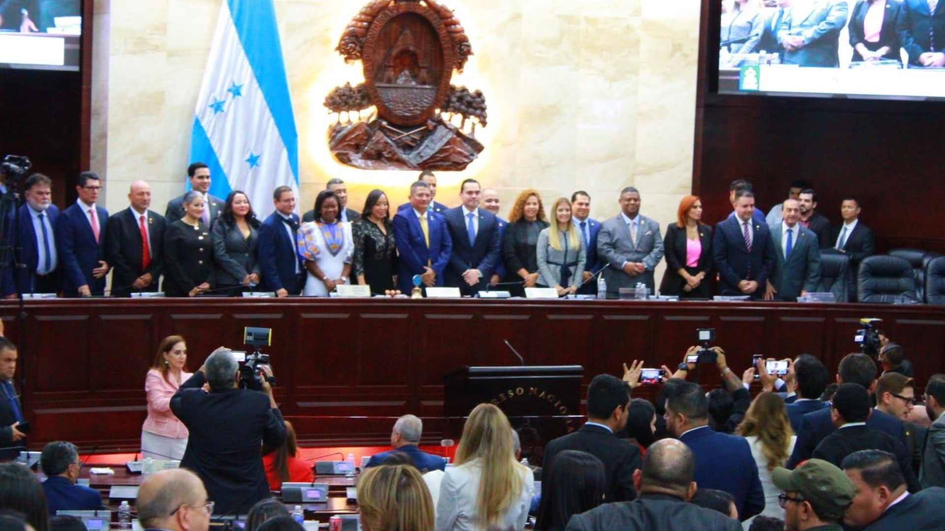 Diputados proponen catalogar como grupos terroristas a estructuras vinculadas a invasiones de tierras en Colón