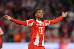 ¡Hay nuevo rey! Michael Olise rompe el dominio de Mbappé como mejor futbolista francés en el extranjero