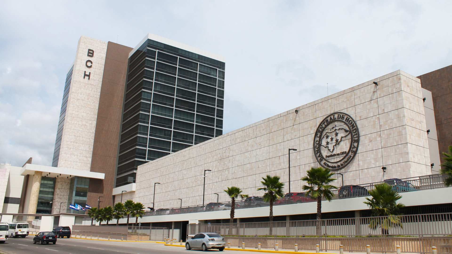 Reservas internacionales alcanzan máximo histórico, dice BCH