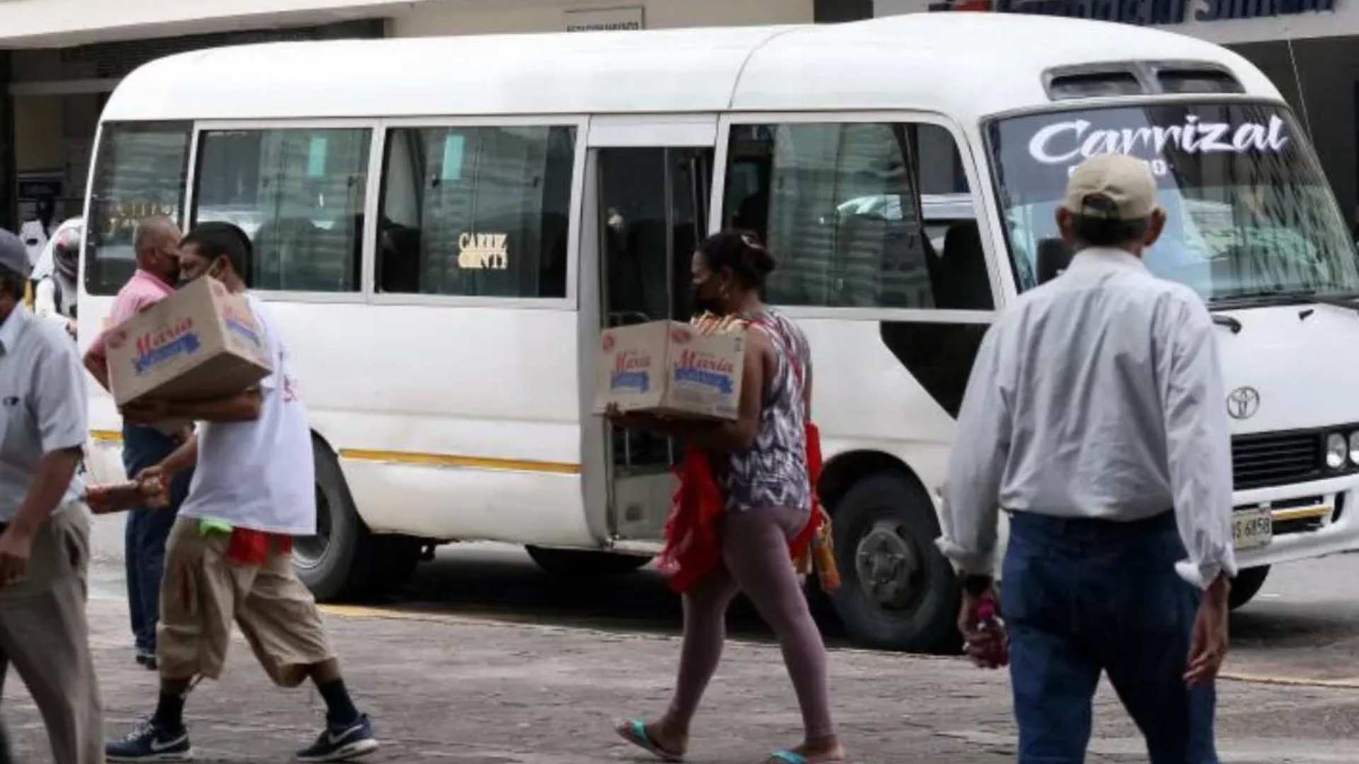 Reuniones transporte urbano en Honduras: ¿Aumento al "rapidito"?