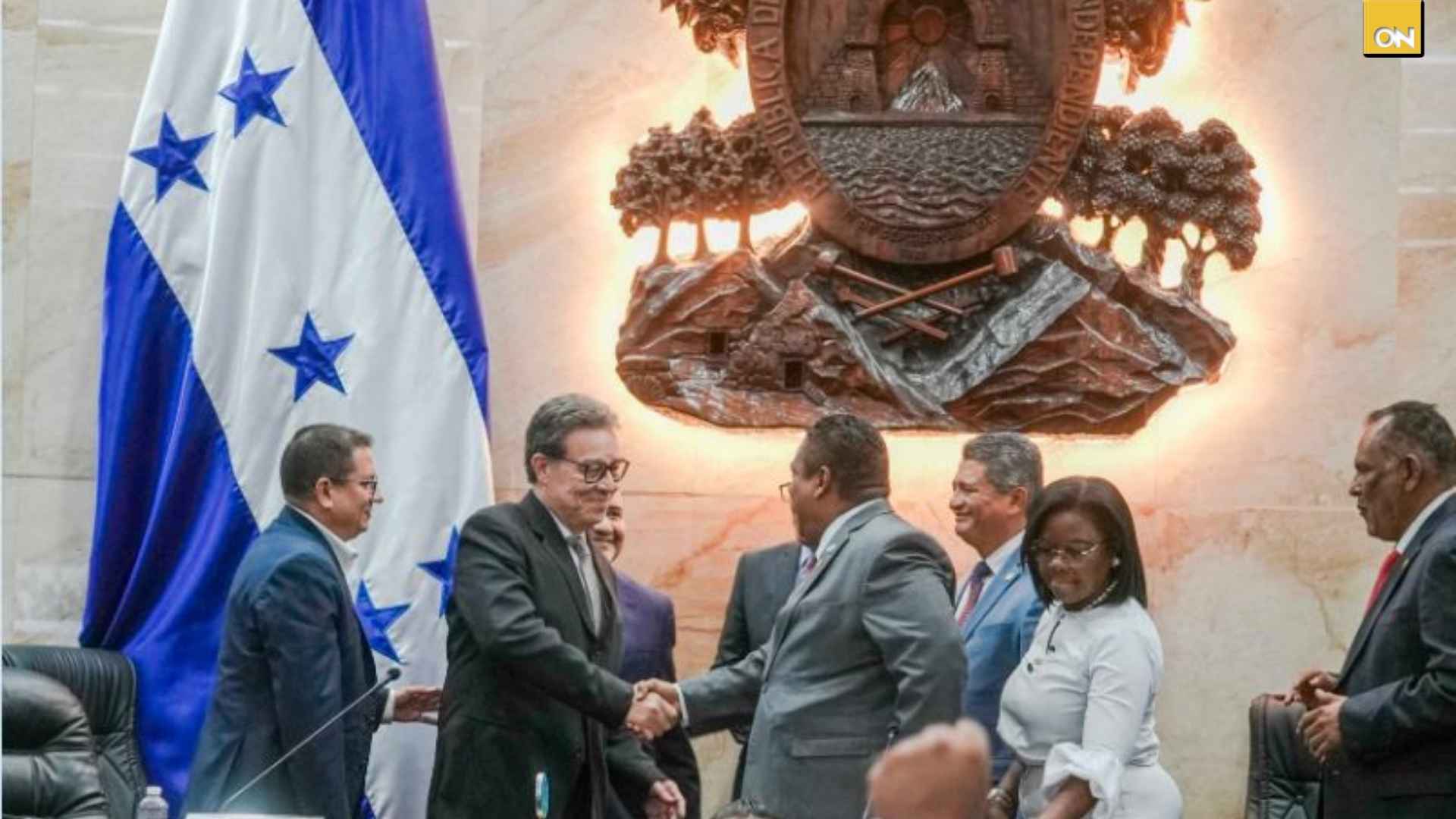CN concede licencias a consejeras López y Hall, designa sustitutos; Arístides Mejía se incorpora al TJE