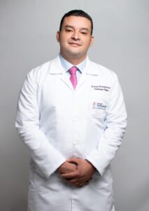 Dr. Fredy Josué Hernández Cruz, cardiólogo clínico