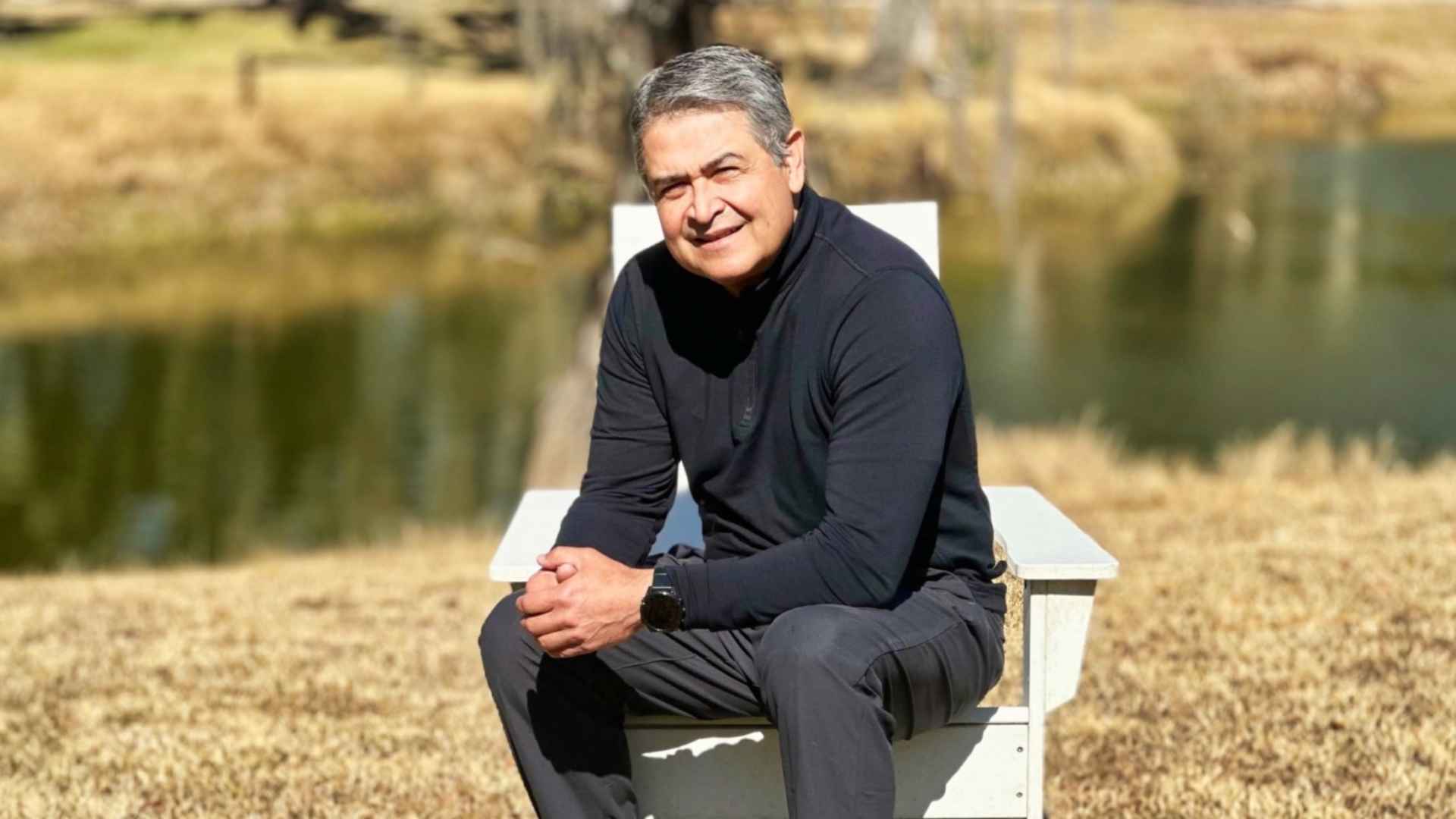 “¡Volveremos a vernos!”: Juan Orlando Hernández reacciona tras suspensión de orden de captura en su contra