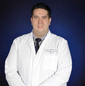 Juan Ramón Pineda, especialista en gastroenterología y endoscopía digestiva,