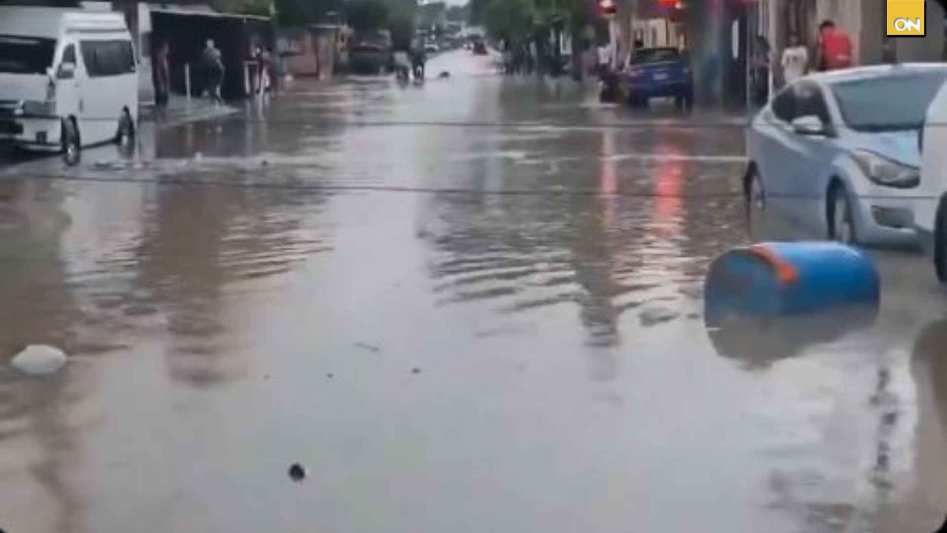 Lluvias comienzan a inundar calles y zonas en San Pedro Sula