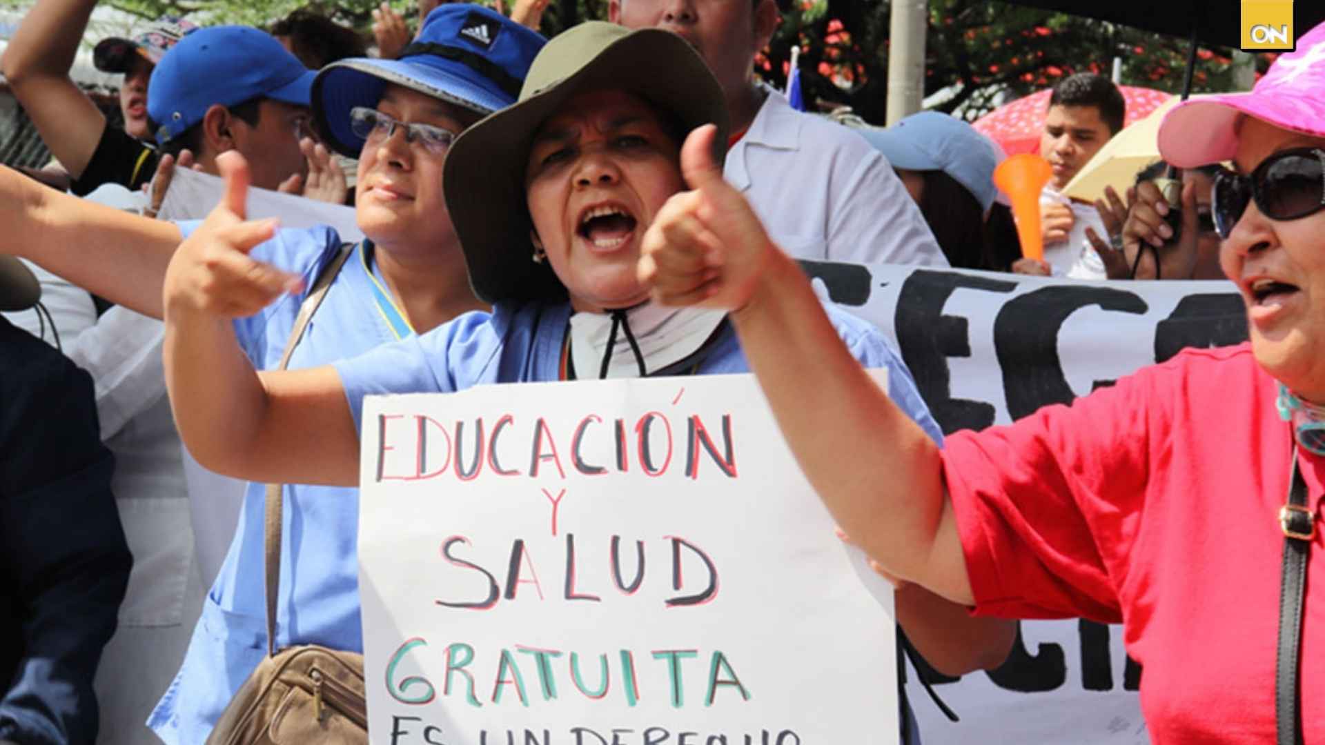 Protestas de médicos y docentes podrían responder a intereses particulares, según analistas políticos