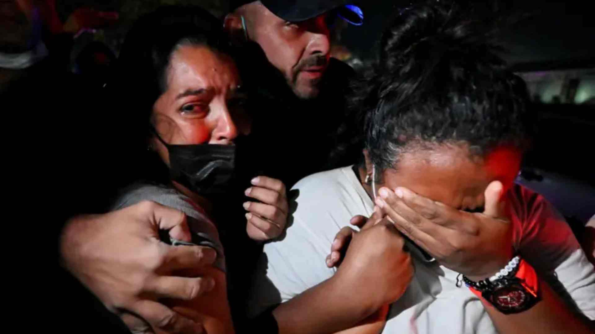 FOTOS | Terremotos en Venezuela dejan escenas desgarradoras bajo los escombros 