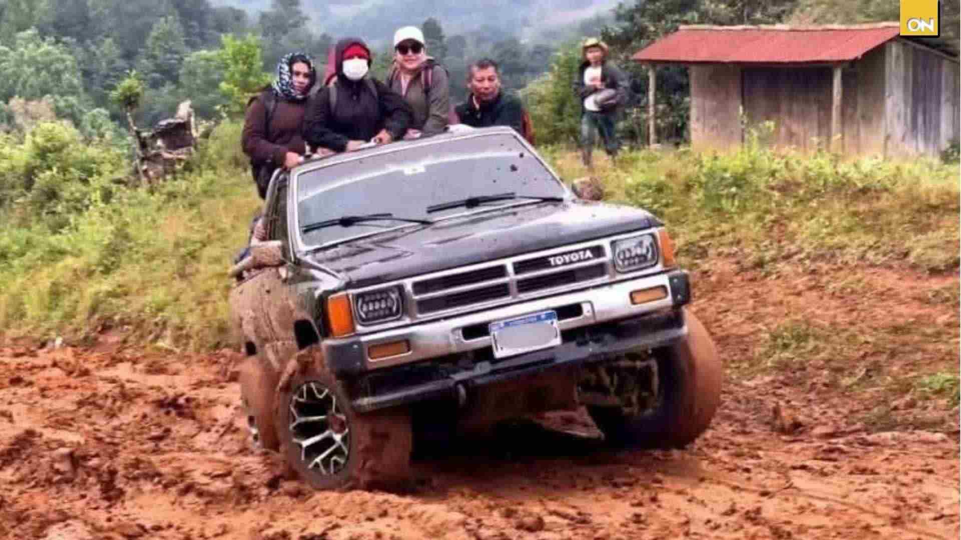 Video Maestros desafían carreteras destruidas para llegar a las escuelas de Intibucá