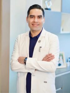 doctor Christian Yanes