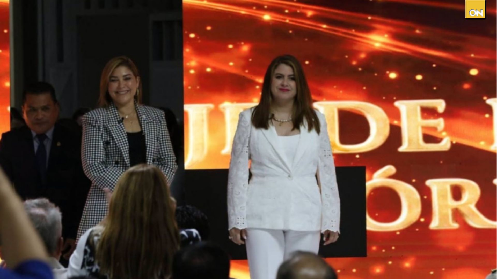 Ana Paola Hall y Cossette López entregan al MP informe sobre las elecciones de 2025 ¿Qué revela?