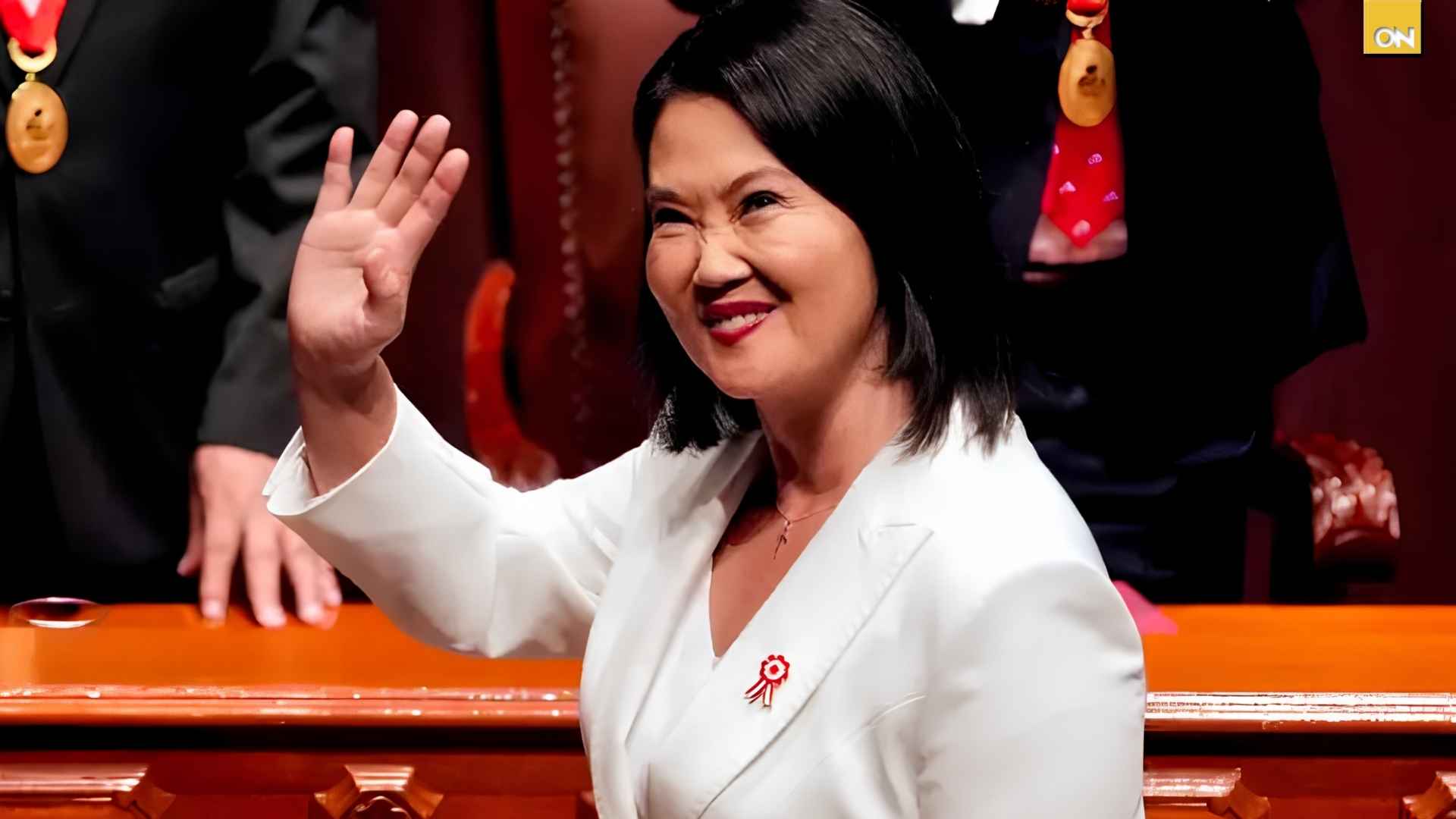 Keiko Fujimori toma de posesión