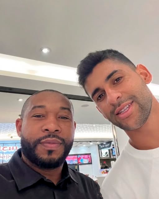 WILSON Y CUTI ROMERO