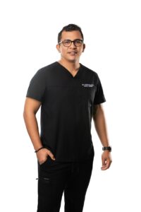Dr. Carlos Salazar