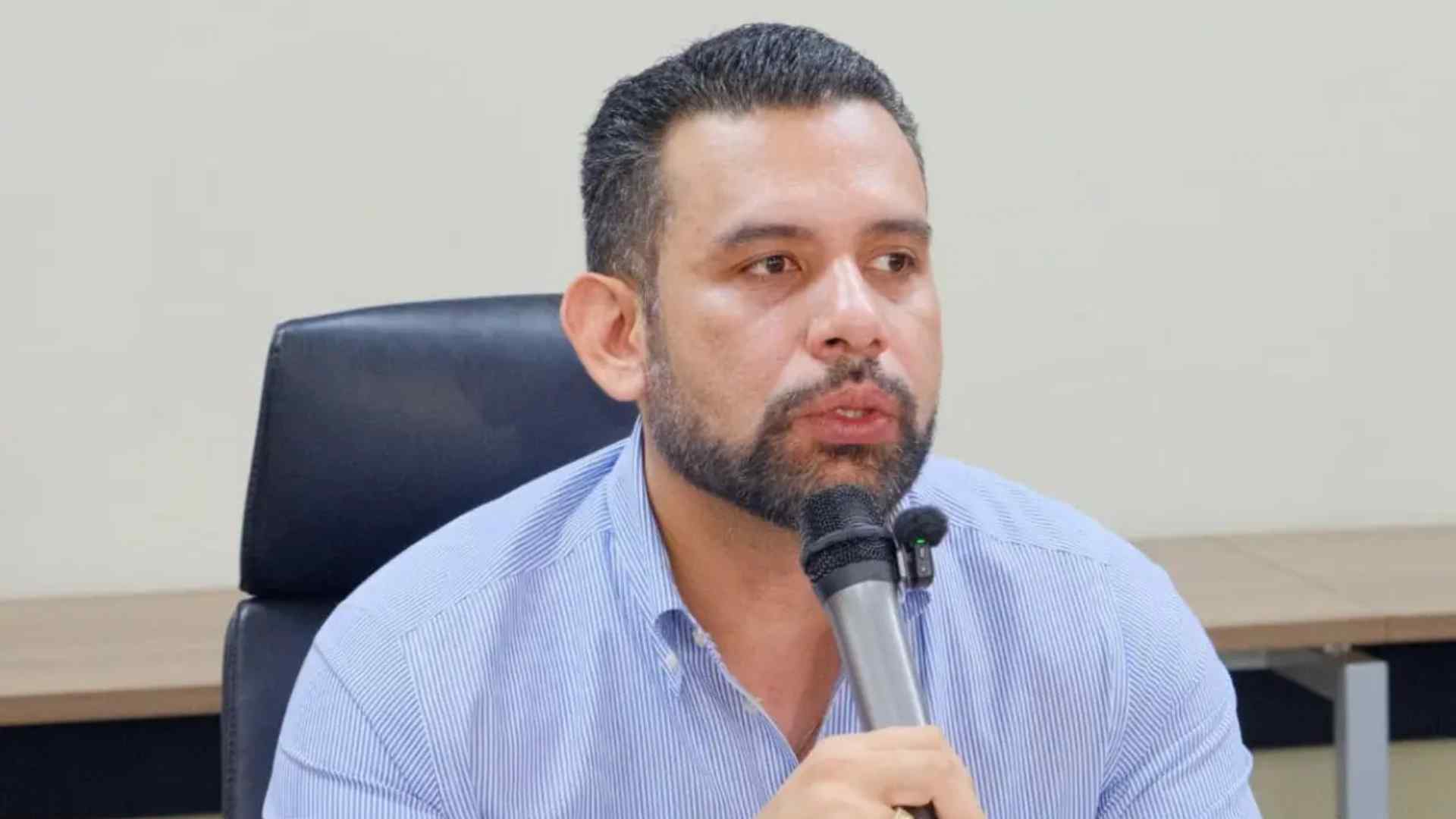 Viceministro de Salud afirma que mantienen conversaciones con médicos y enfermeras
