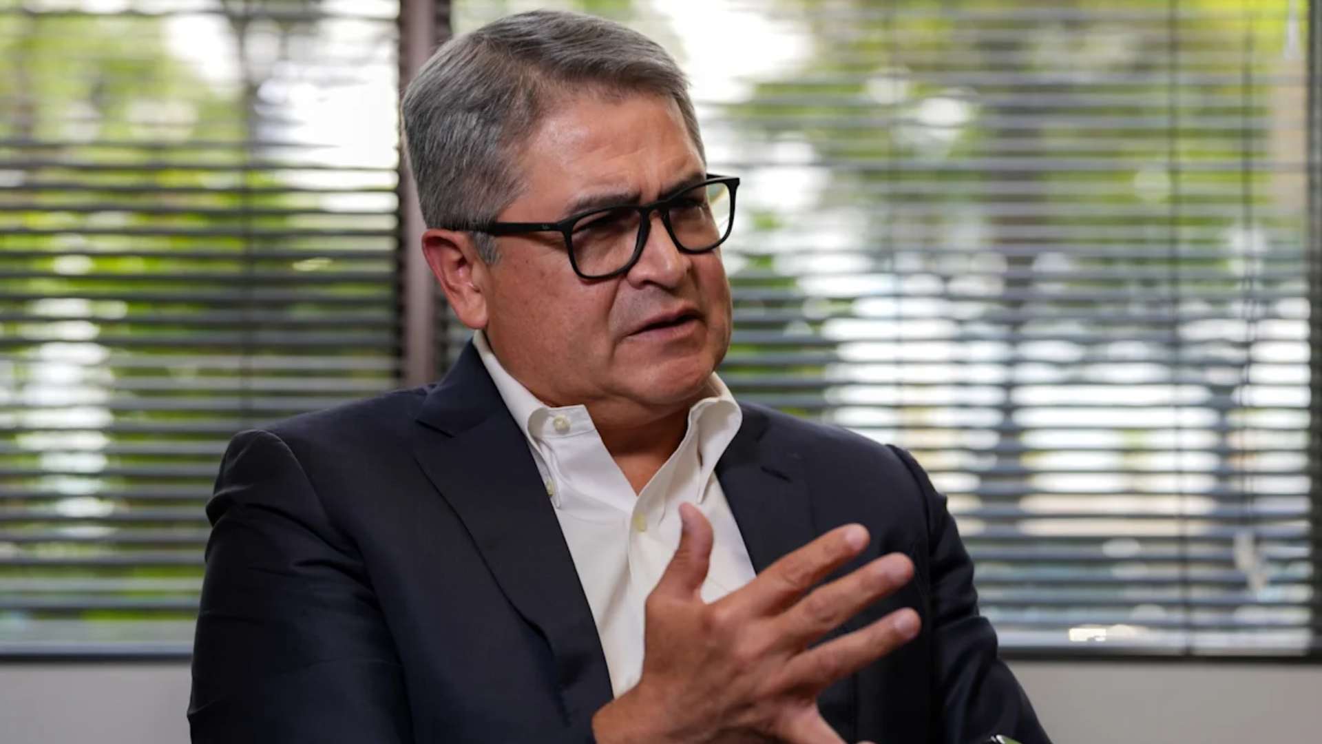 Expresidente Juan Orlando Hernández regresa a Honduras