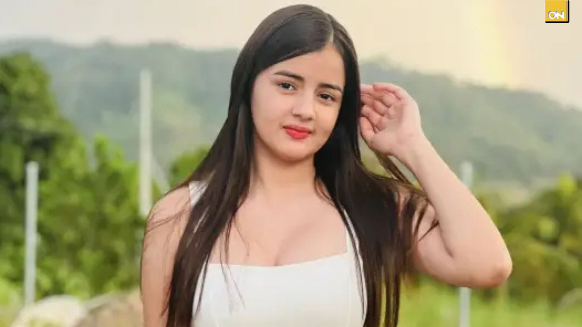 Meyli responde a mujer que asegura ser la ex de Soy Rosel y denuncia constantes ofensas en redes