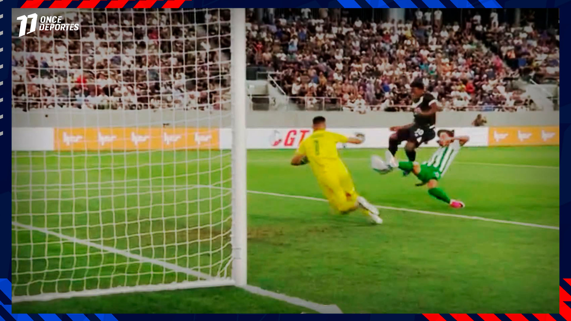 ¡DEBUT SOÑADO! Dereck Moncada rozó el gol y dejó su huella en la Conference League